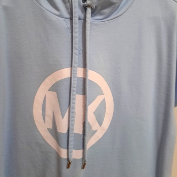 MICHAEL KORS Hoodie, Shortsleeves Sz Medium Loose Brand New with Tag - Picture 2 of 8